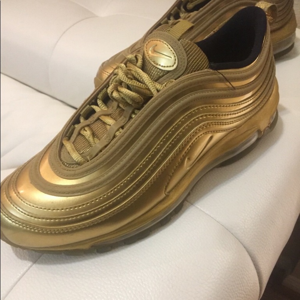 Gold Airmax 95